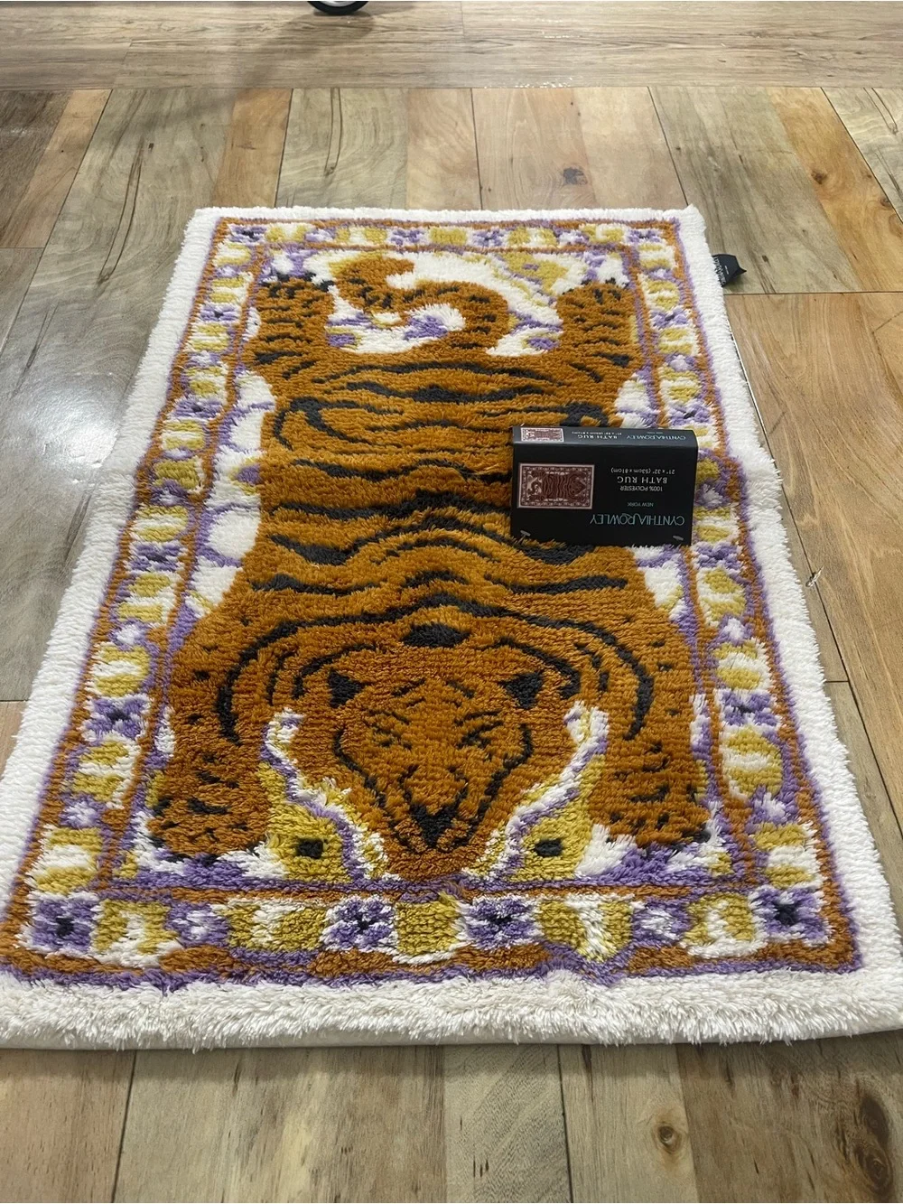 Cynthia Rowley colorful tiger print bath rug - non slip backing 21”x32” - NEW 🐅